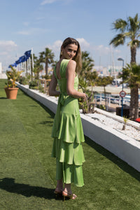 Vestido midi com decote halter