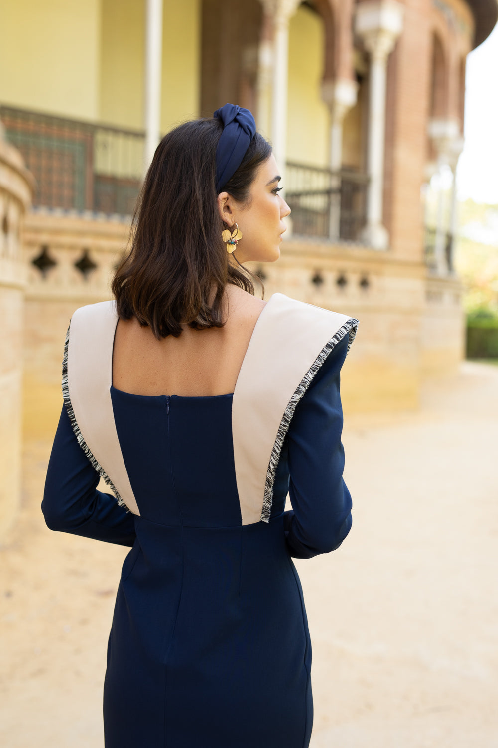 Vestido midi drapeado azul marinho