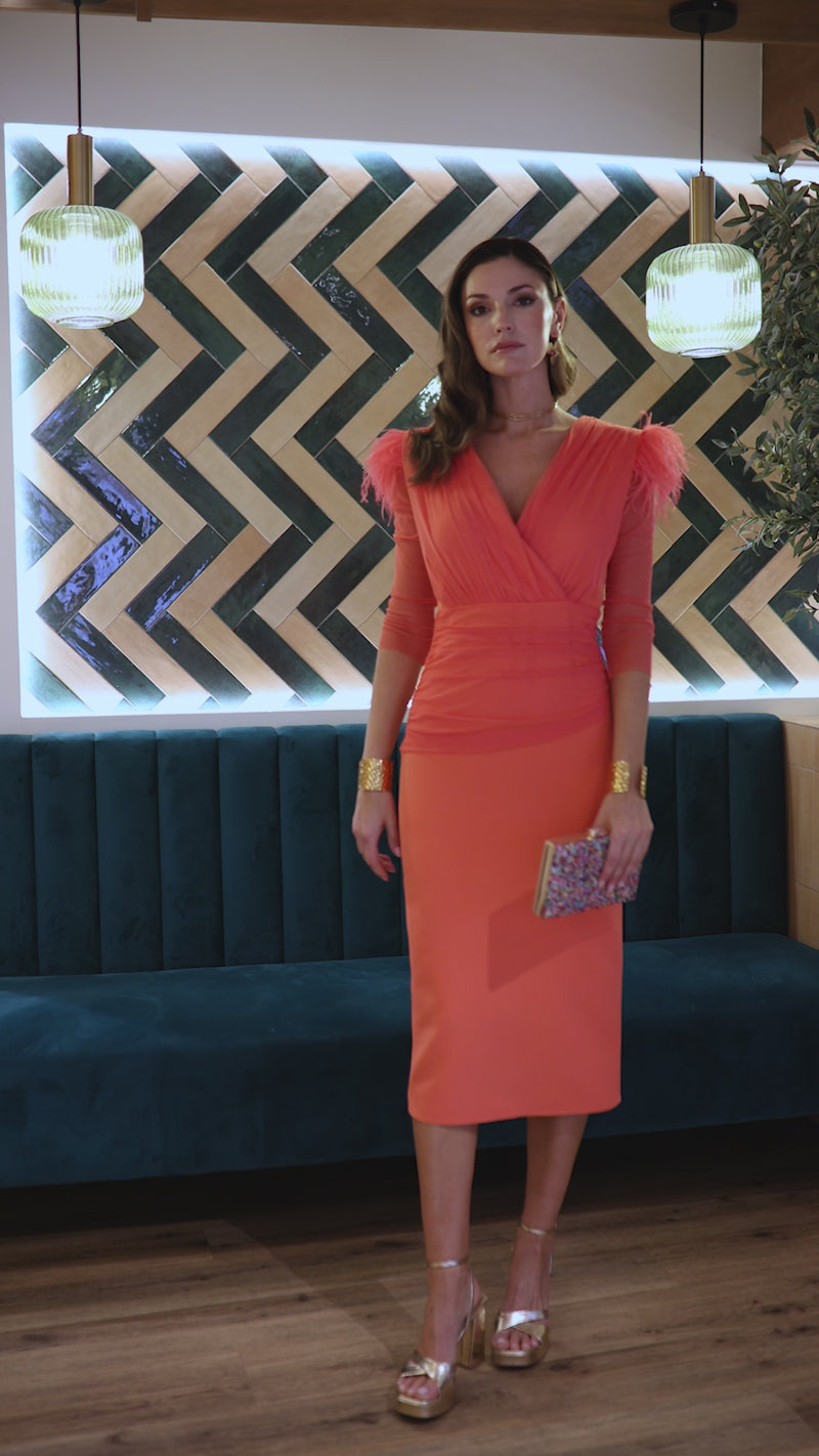 Vestido midi drapeado coral - ÚLTIMAS UNIDADES