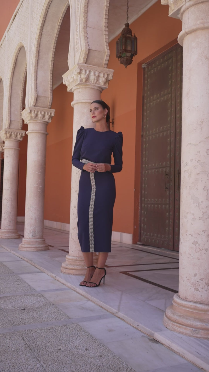 Vestido midi drapeado azul marinho